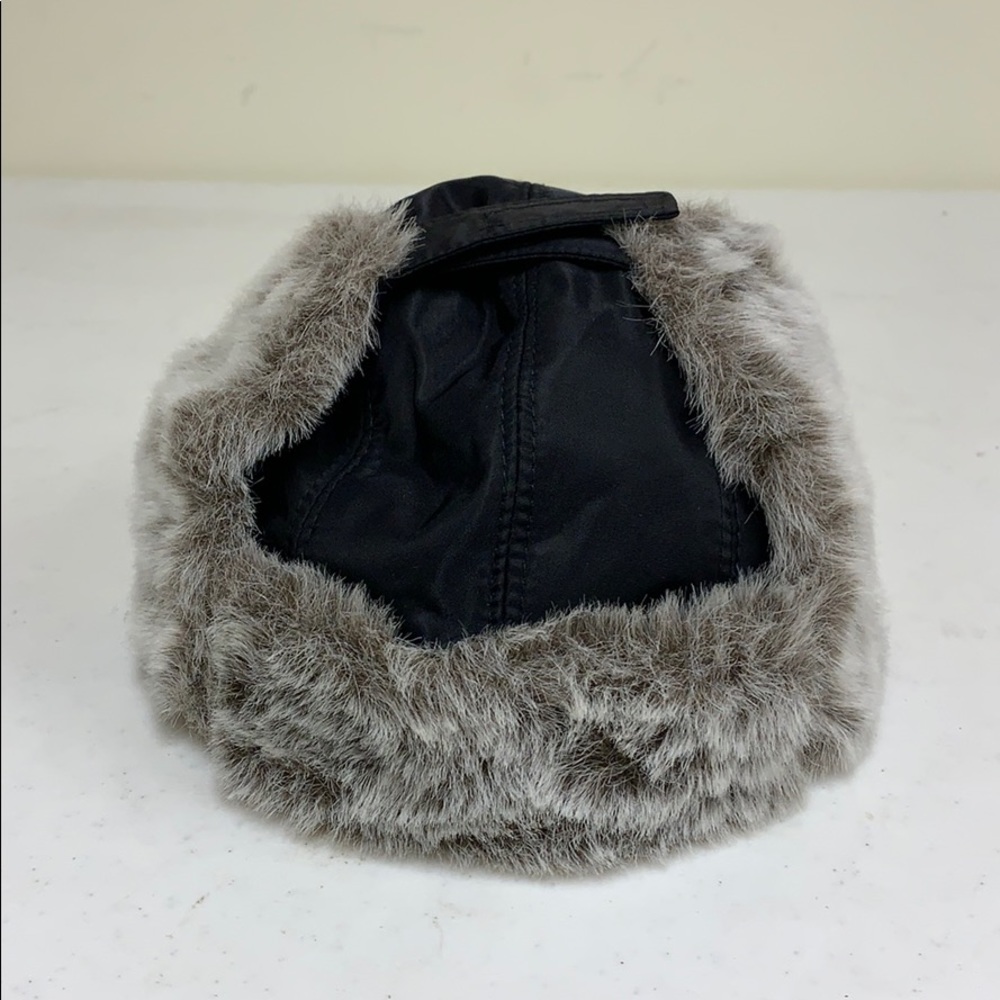 WINTER EARFLAP CAP - Picture 4 of 8